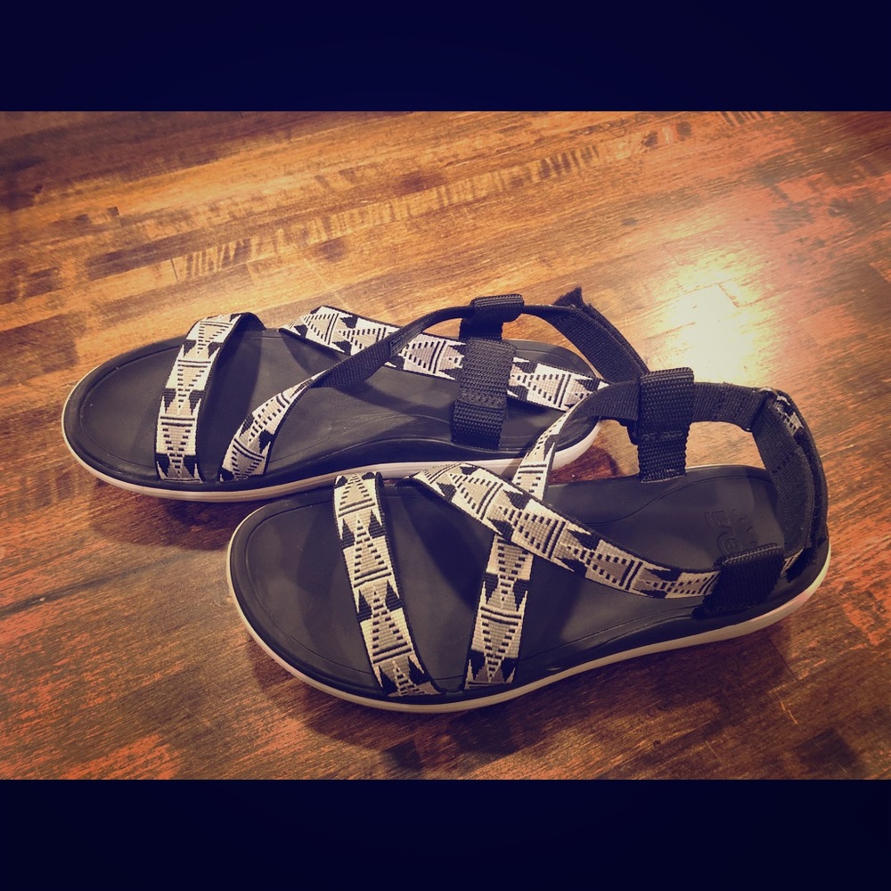 Teva Terra Float Livia Sandals!!